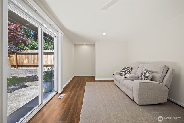 12647 177th Place SE, Renton, WA 98059