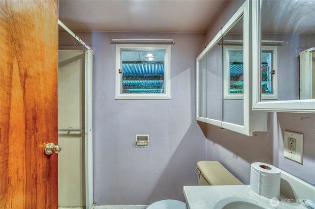 6015 Whitmore Drive NW, Gig Harbor, WA 98335