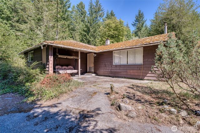 6015 Whitmore Drive NW, Gig Harbor, WA 98335