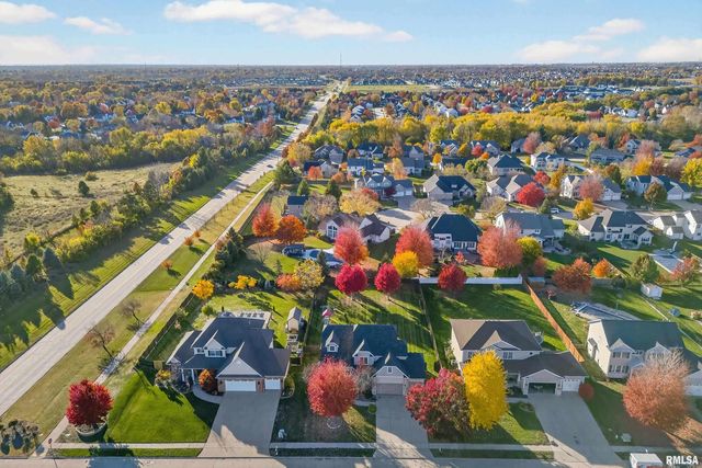 5316 Judge Road, Bettendorf, IA 52722