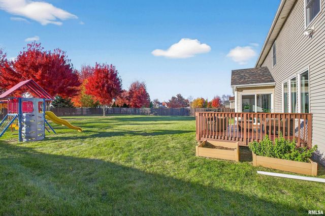 5316 Judge Road, Bettendorf, IA 52722