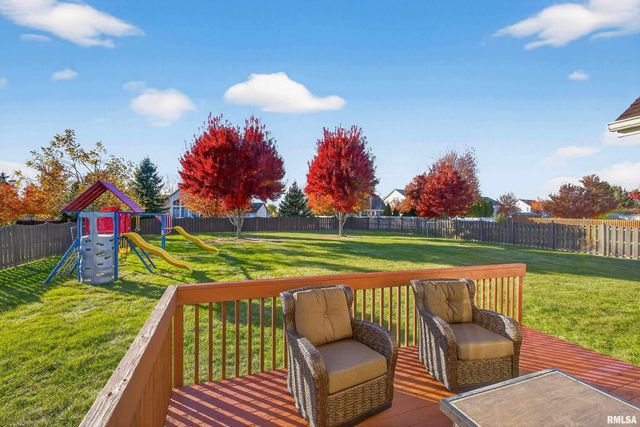 5316 Judge Road, Bettendorf, IA 52722