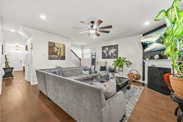 8033 Louis Drive, Locust Grove, GA 30248