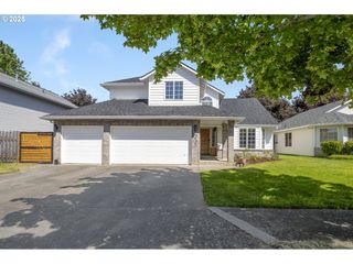 2005 Sw STELLA Way, Troutdale, OR 97060