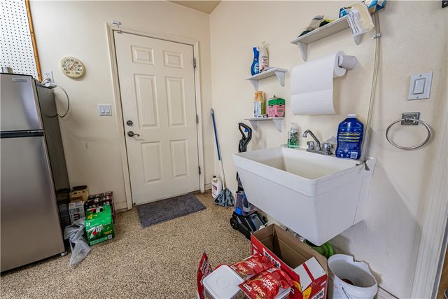 3665 N Harvard Street, Kingman, AZ 86409