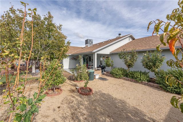 3665 N Harvard Street, Kingman, AZ 86409