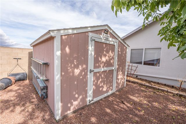 3665 N Harvard Street, Kingman, AZ 86409