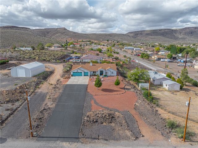 3665 N Harvard Street, Kingman, AZ 86409