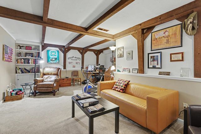 5095 chuckleberry Lane, Westerville, OH 43081