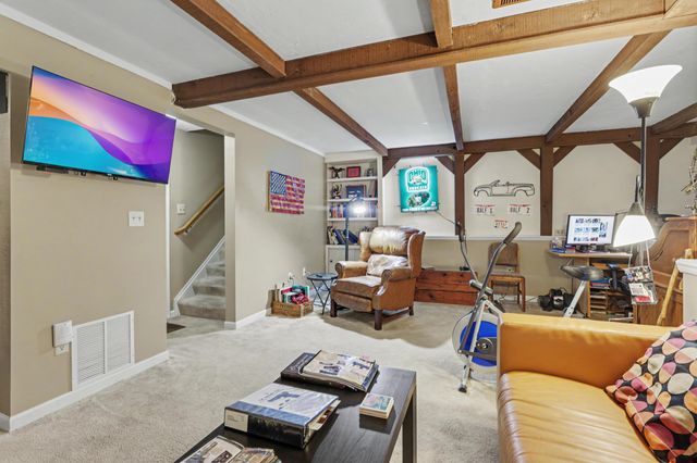 5095 chuckleberry Lane, Westerville, OH 43081