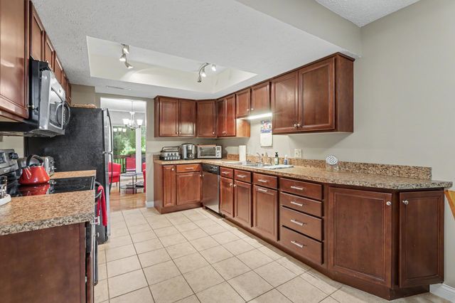 5095 chuckleberry Lane, Westerville, OH 43081