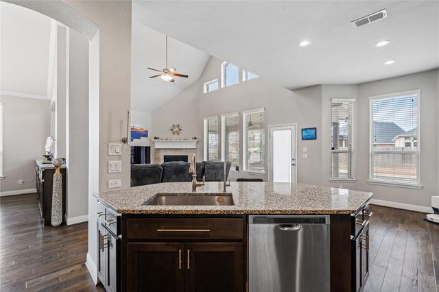 29518 Sandstone Ledge Court, Katy, TX 77494