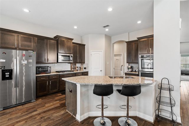 29518 Sandstone Ledge Court, Katy, TX 77494