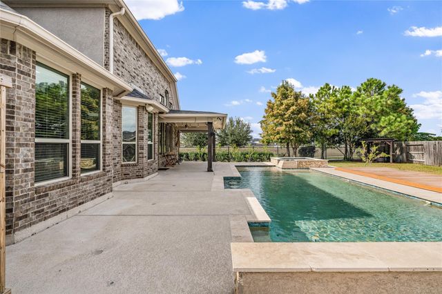 29518 Sandstone Ledge Court, Katy, TX 77494