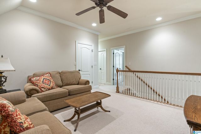 579 EAGLE POINTE LANE, Pell City, AL 35128