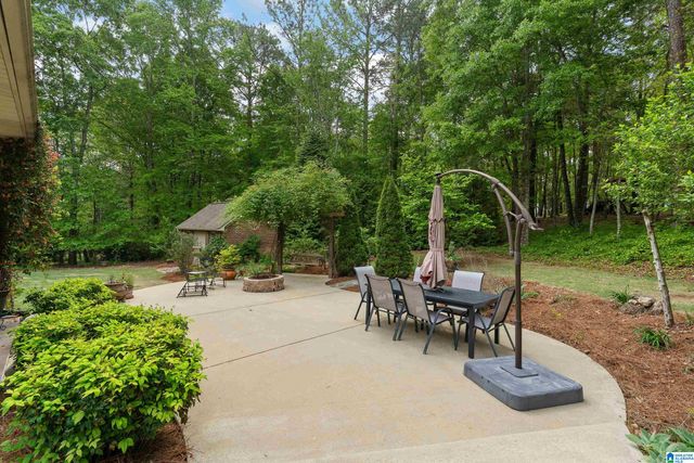 579 EAGLE POINTE LANE, Pell City, AL 35128