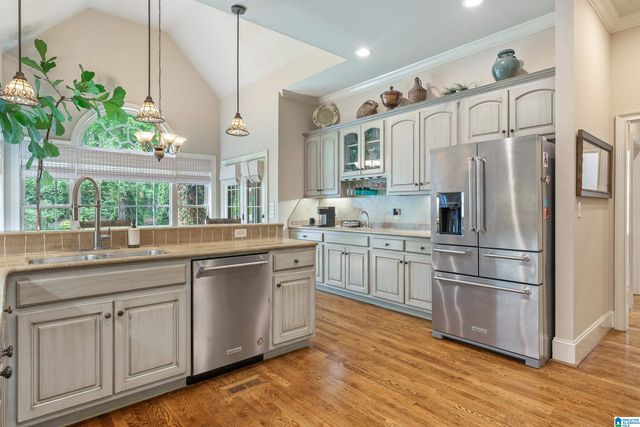 579 EAGLE POINTE LANE, Pell City, AL 35128