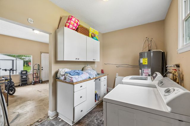 311 Rue Le Mans Dr, Clarksville, TN 37042