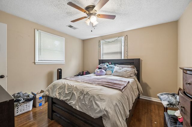 311 Rue Le Mans Dr, Clarksville, TN 37042