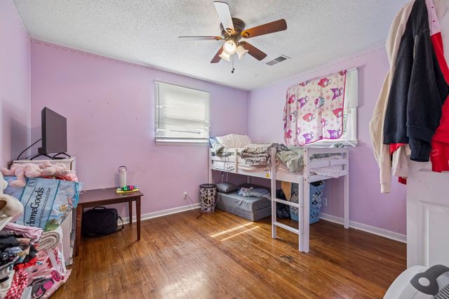 311 Rue Le Mans Dr, Clarksville, TN 37042