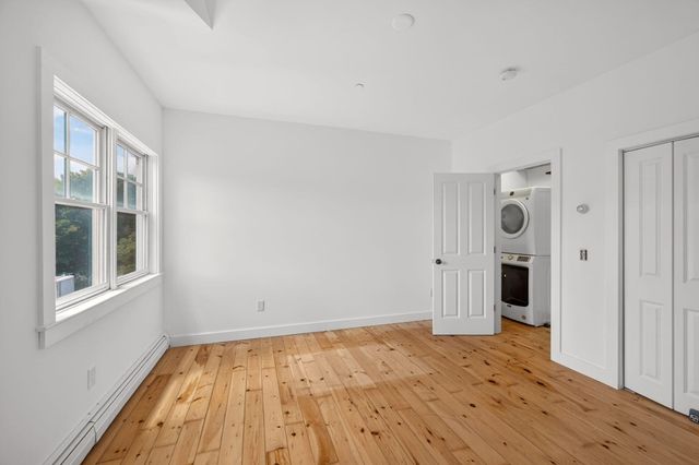 34 Conwell Street UNIT 1, Provincetown, MA 02657