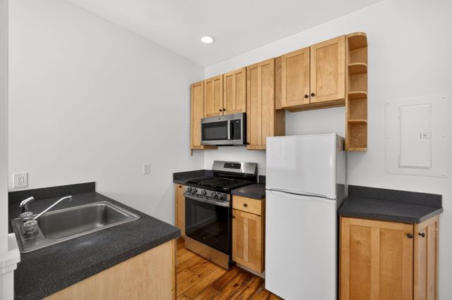 34 Conwell Street UNIT 1, Provincetown, MA 02657