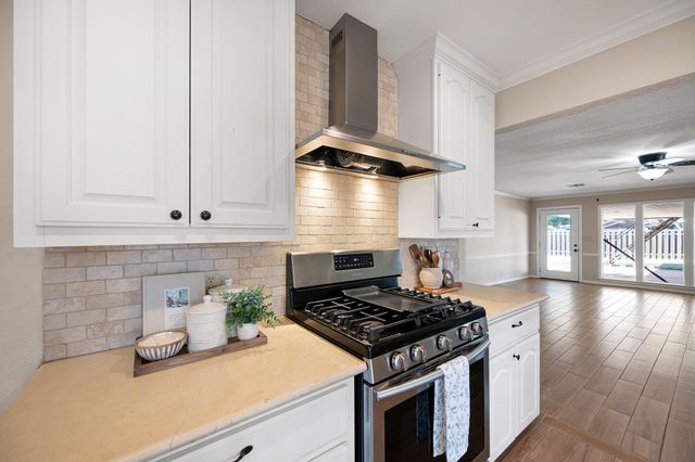 1412 Briar Lane, Wharton, TX 77488