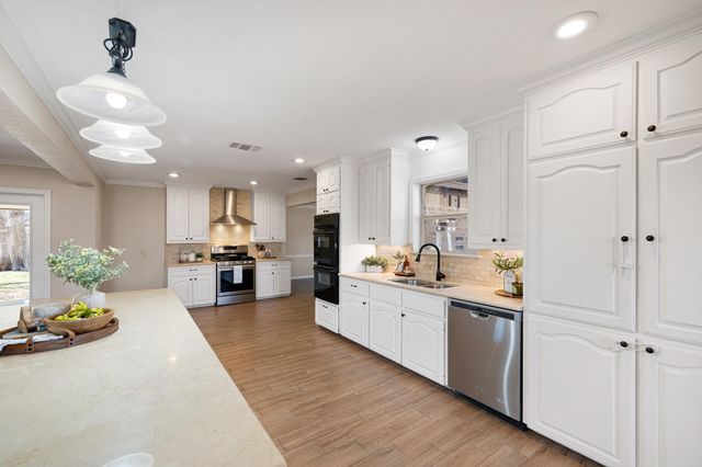 1412 Briar Lane, Wharton, TX 77488