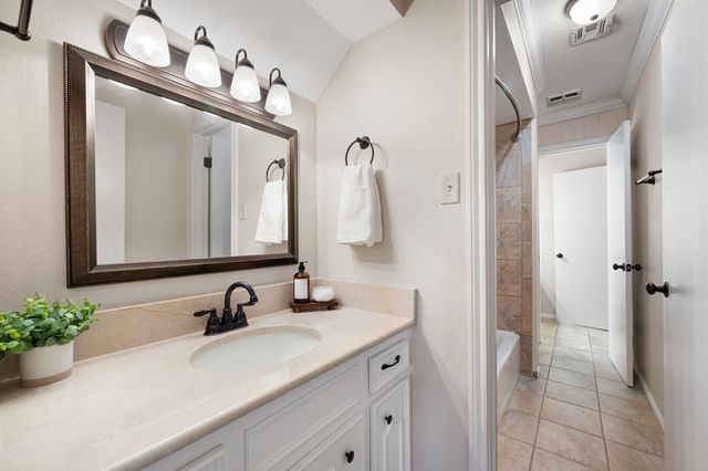 1412 Briar Lane, Wharton, TX 77488