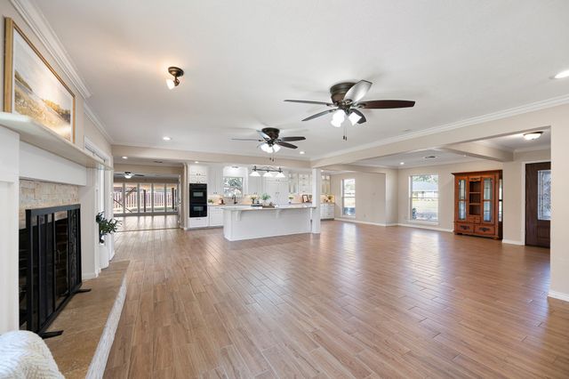 1412 Briar Lane, Wharton, TX 77488