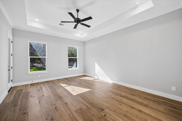 110 Dawn Court, Huntsville, TX 77340