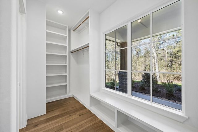 110 Dawn Court, Huntsville, TX 77340