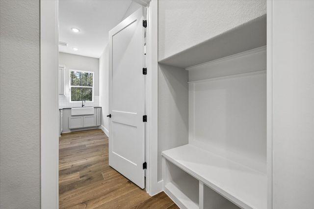 110 Dawn Court, Huntsville, TX 77340