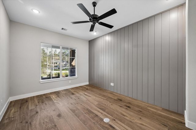 110 Dawn Court, Huntsville, TX 77340