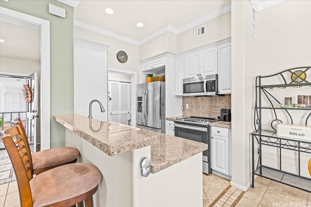 92-1234 Olani Street 82-1, Kapolei, HI 96707