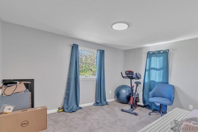 6674 Wisterman Road, Lockport Town, NY 14094