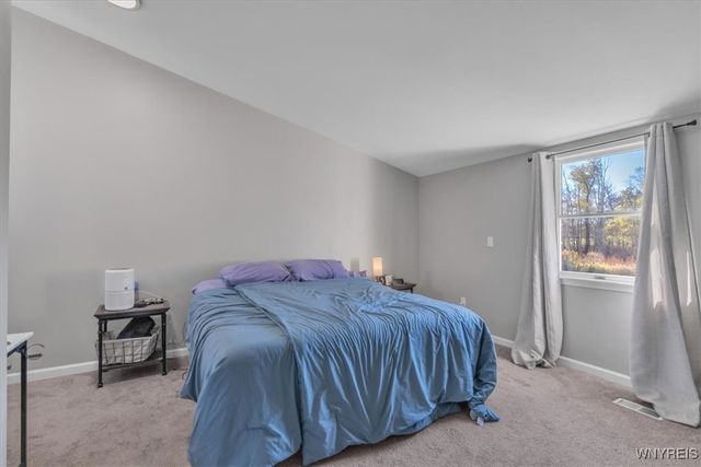 6674 Wisterman Road, Lockport Town, NY 14094