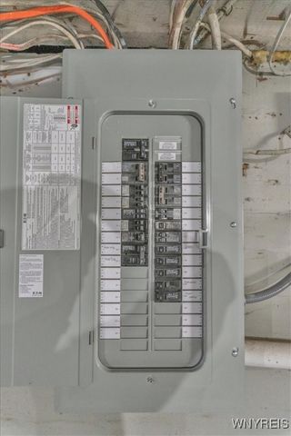 6674 Wisterman Road, Lockport Town, NY 14094