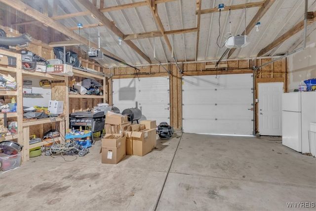 6674 Wisterman Road, Lockport Town, NY 14094