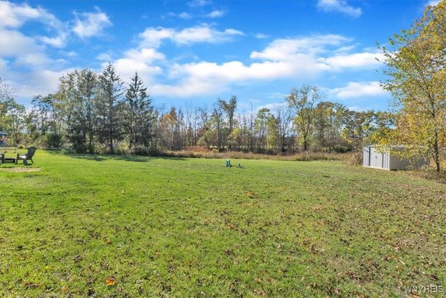 6674 Wisterman Road, Lockport Town, NY 14094