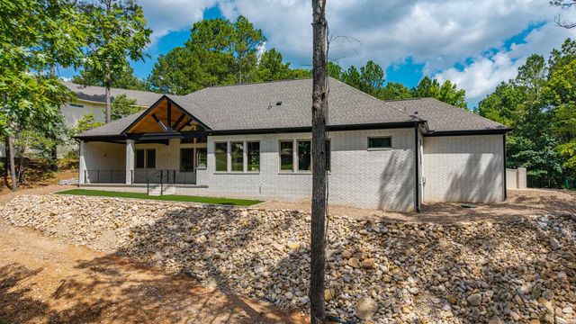 32 Asombroso Lane, Hot Springs Village, AR 71909
