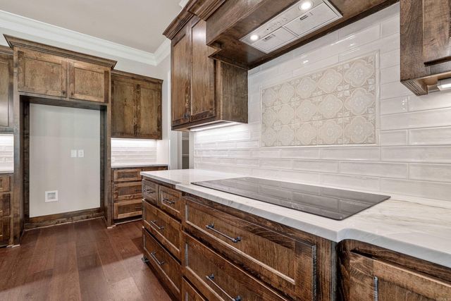 32 Asombroso Lane, Hot Springs Village, AR 71909