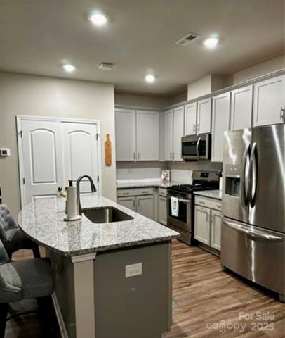 9458 Avery Lilac Lane, Fort Mill, SC 29707