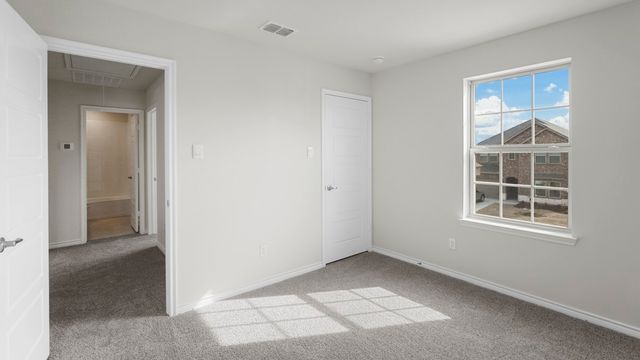9115 Prairie Run Lane, Garland, TX 75043