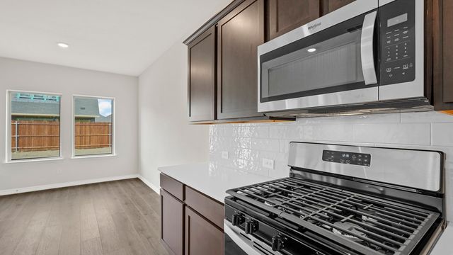 9115 Prairie Run Lane, Garland, TX 75043