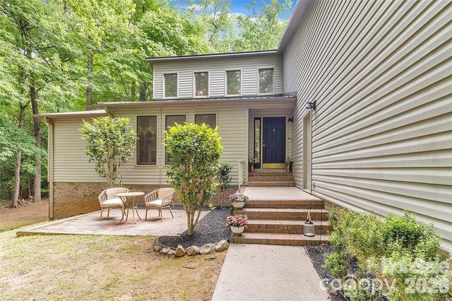 128 Spencer Woods Drive, Dallas, NC 28034
