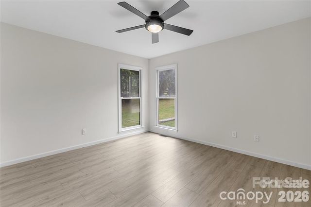 128 Spencer Woods Drive, Dallas, NC 28034
