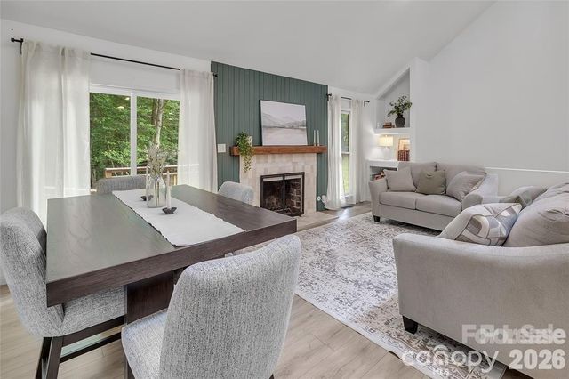 128 Spencer Woods Drive, Dallas, NC 28034
