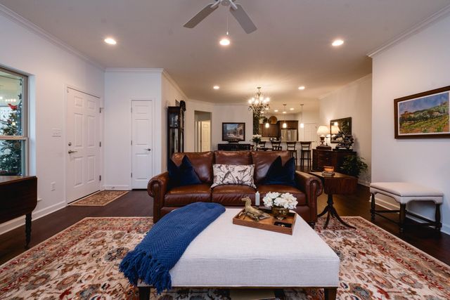 273 Mountain Terrace Circle, Maumelle, AR 72113