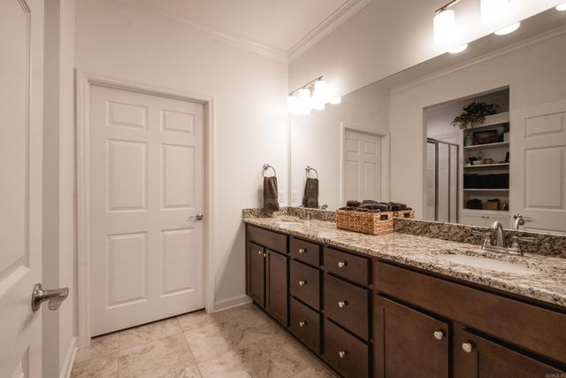 273 Mountain Terrace Circle, Maumelle, AR 72113